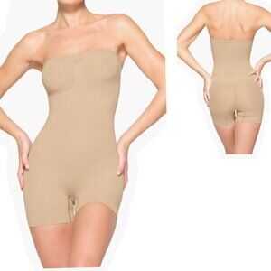 Skims Sculpt Shortie Bodysuit Strapless Shapewear Bodysuit Size Medium